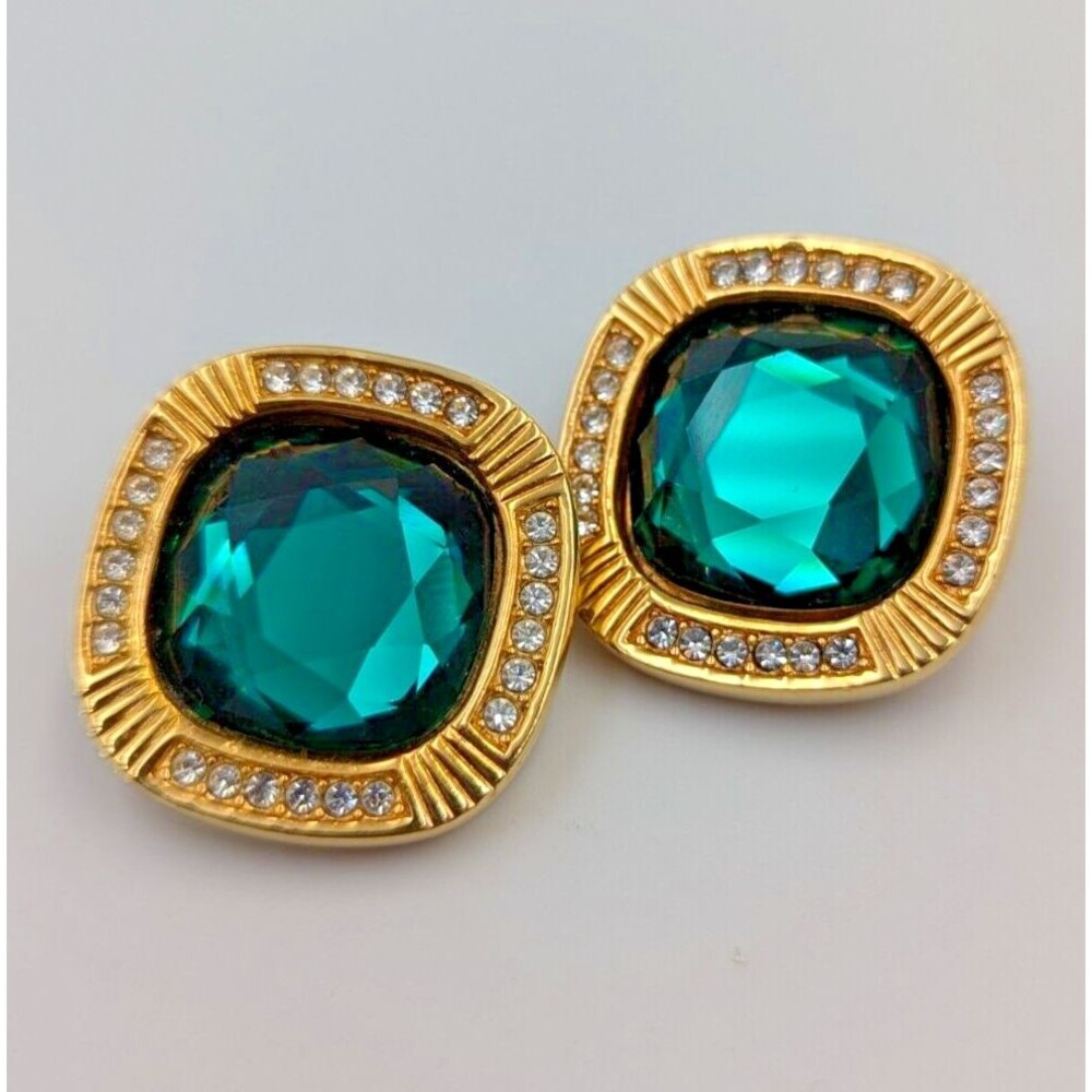 Vintage Swarovski SAL Gold Tone Green & Clear Crystal Clip On Earrings